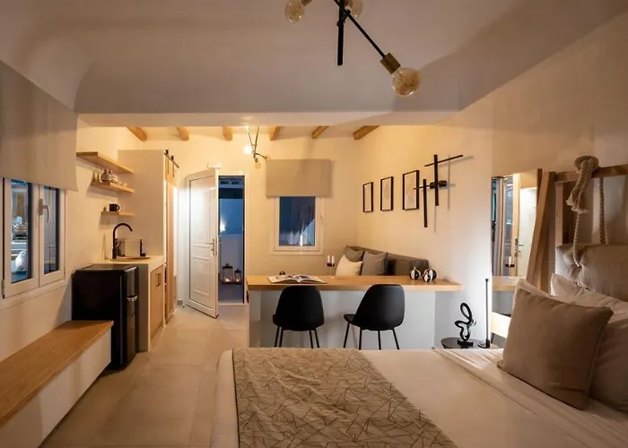 Centro Semesterbostad Imerovigli (Santorini)